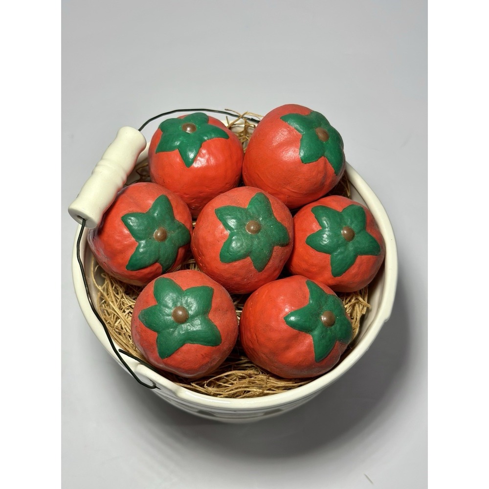 Vintage Ceramic Basket of Strawberries Cottage Core Farmhouse Kitchen SIGNED - Picture 3 of 16